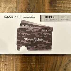 The Ridge Wallet X Travis Mathew Black/Grey Camo Design New In Box